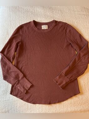 Buck Mason Vintage Thermal Surplus Long Sleeve Tee, Rust Color. Men’s Small